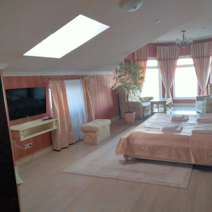 Sapsan Hotel Ternopil Luaran gambar