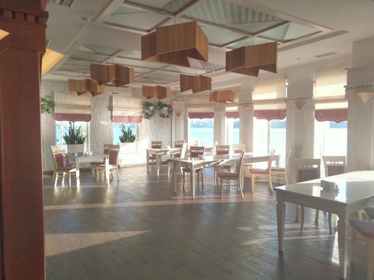 Sapsan Hotel Ternopil Luaran gambar