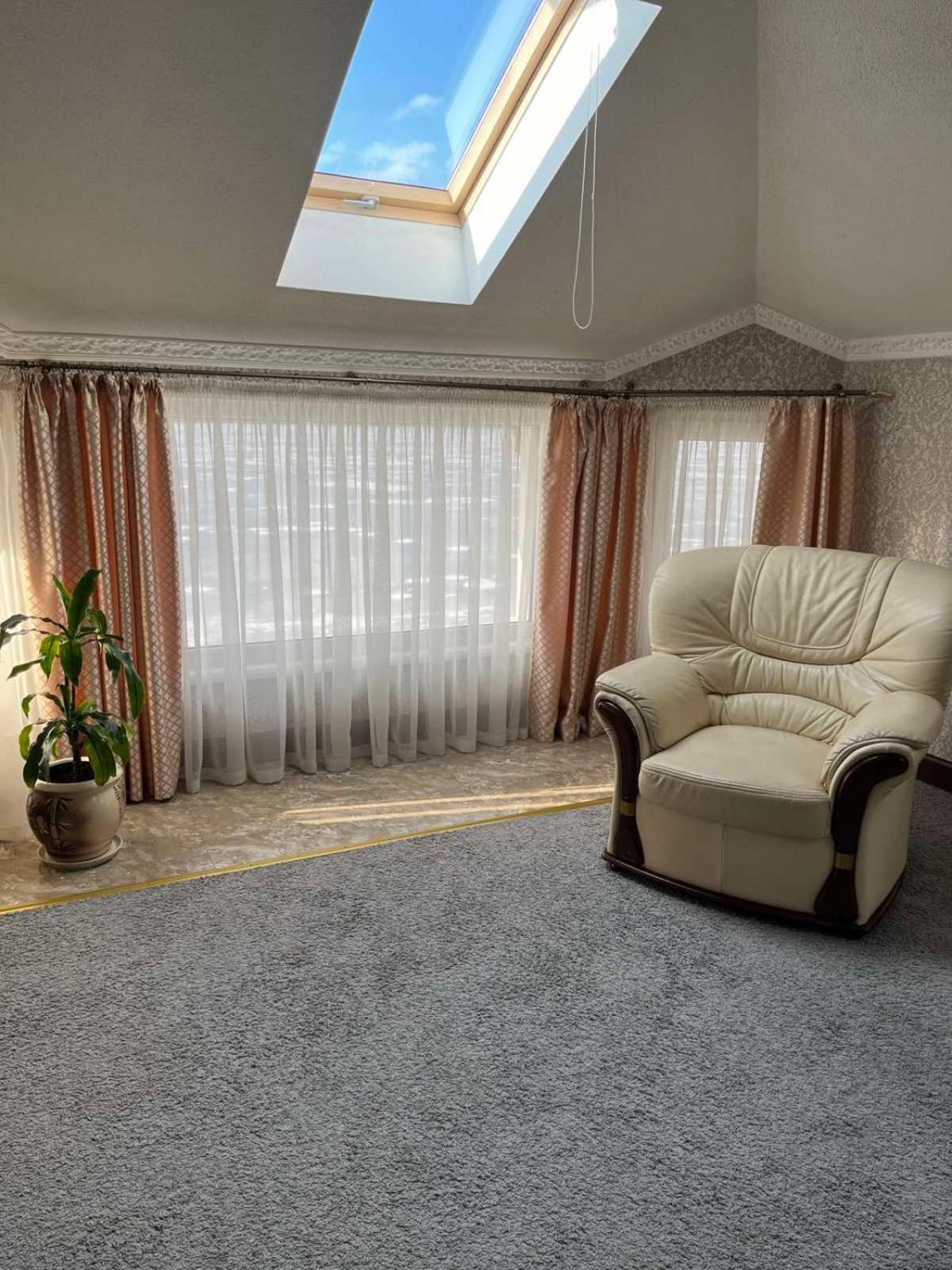 Sapsan Hotel Ternopil Bilik gambar