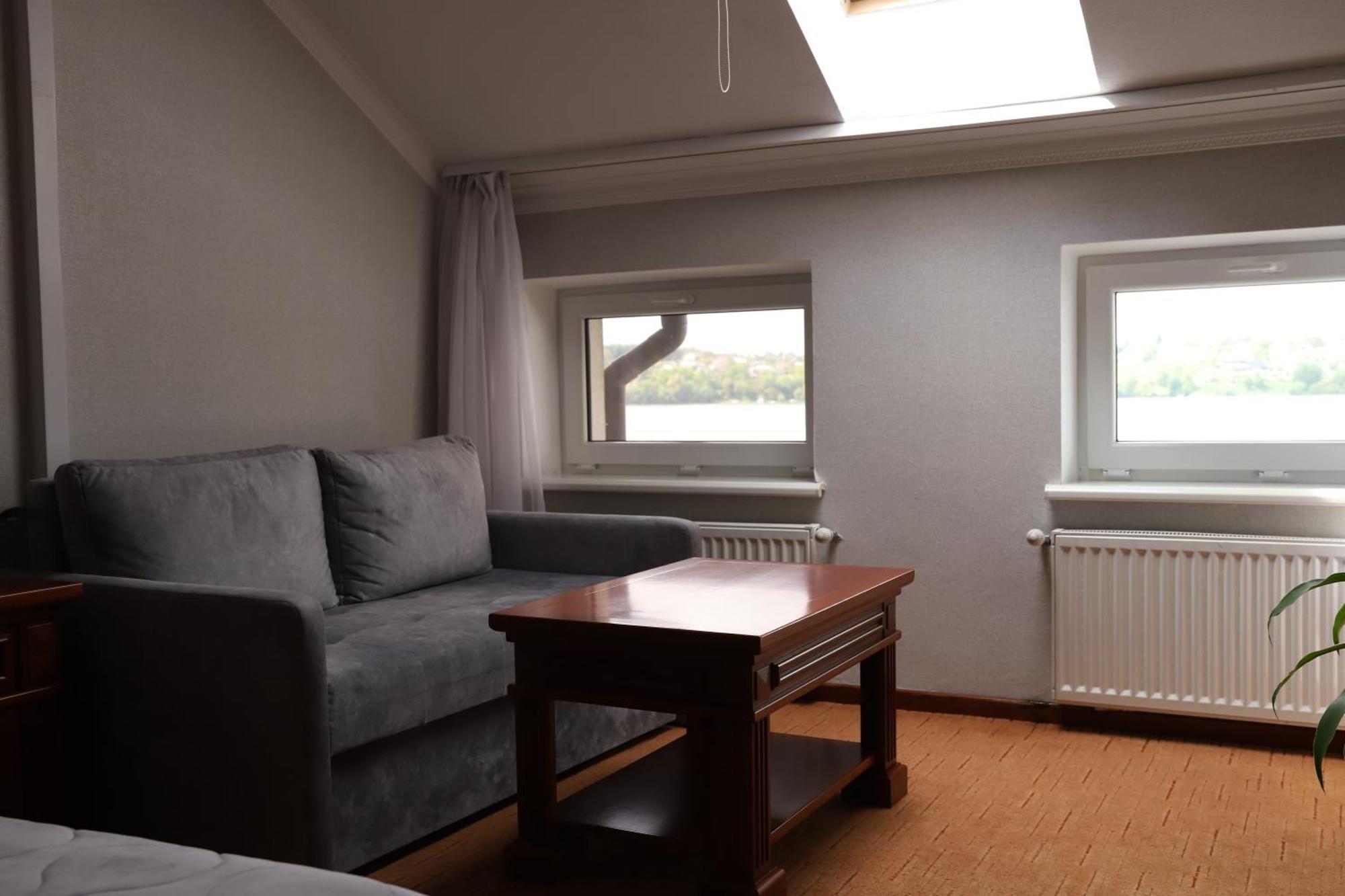 Sapsan Hotel Ternopil Luaran gambar