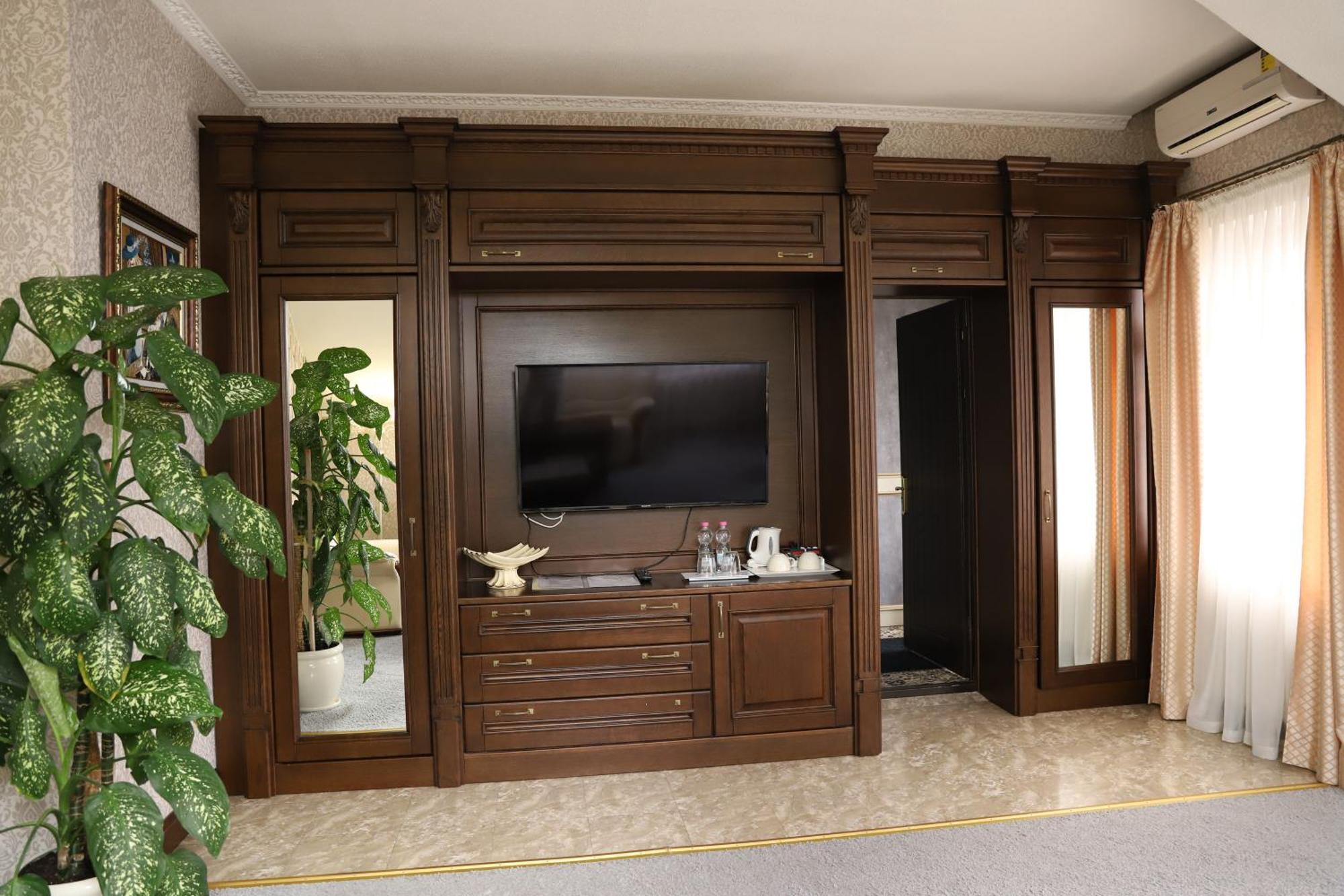 Sapsan Hotel Ternopil Luaran gambar