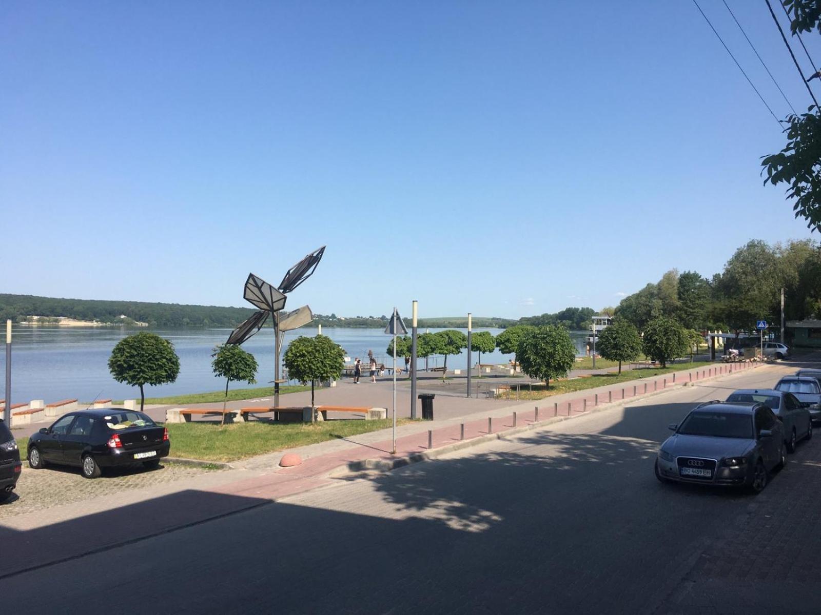 Sapsan Hotel Ternopil Luaran gambar