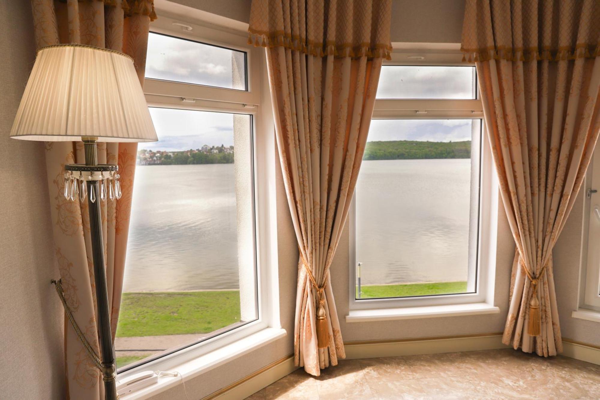 Sapsan Hotel Ternopil Luaran gambar